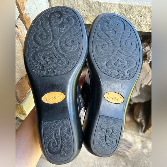 BOC Born black leather thong t strap sandal Sz-7M. C - Picture 11 of 11